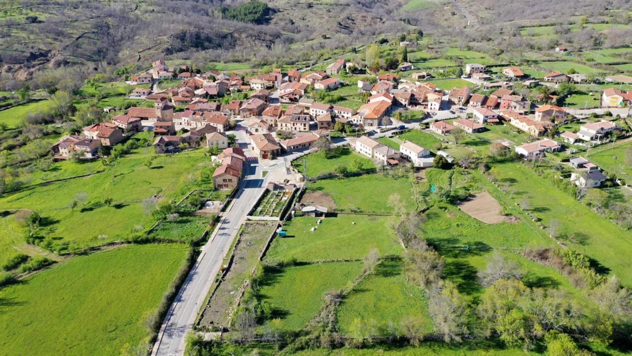Вилла El Huerto De Leon Прадена-дель-Ринкон Экстерьер фото